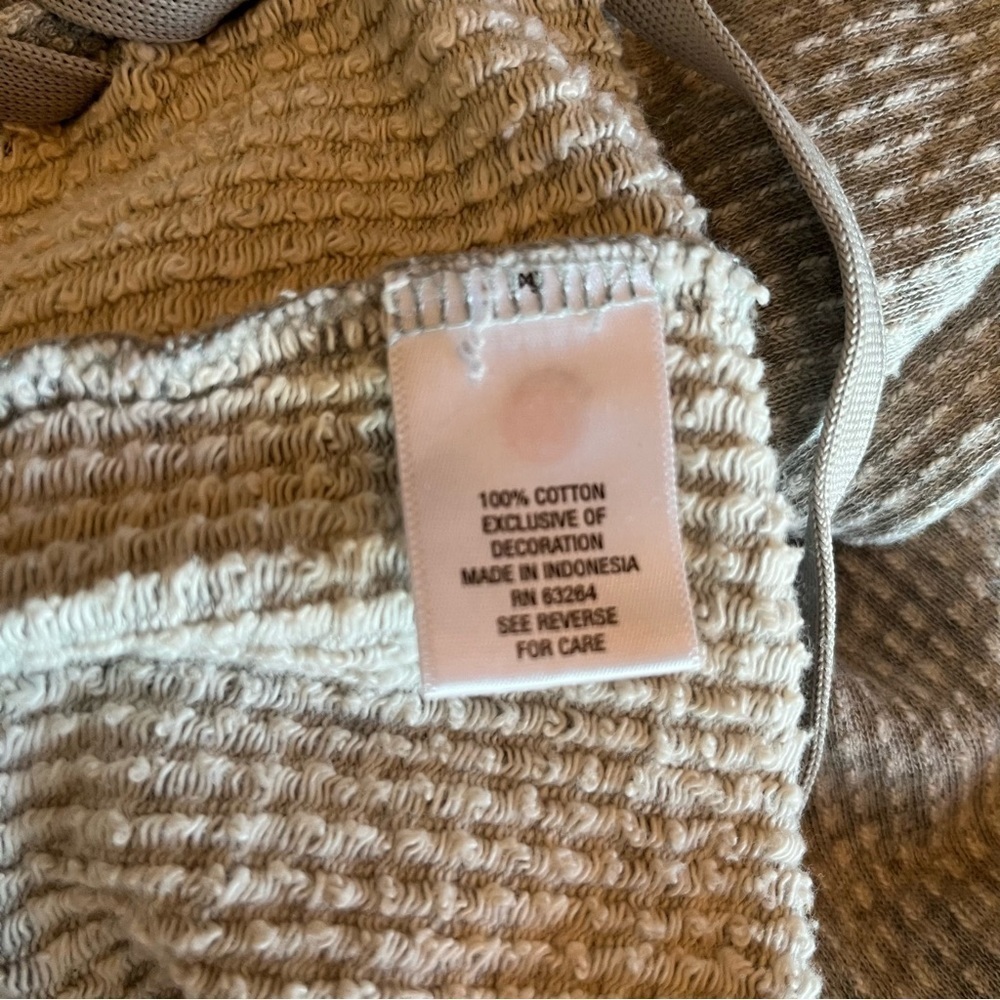 Sunday Grey Hooded Top - Picture 6 of 7